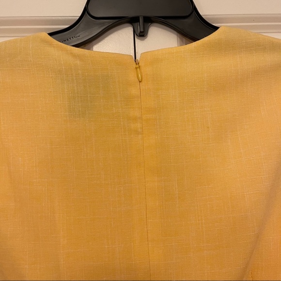 Liz Claiborne Short Sleeve Yellow Sheath Dress - Picture 10 of 12
